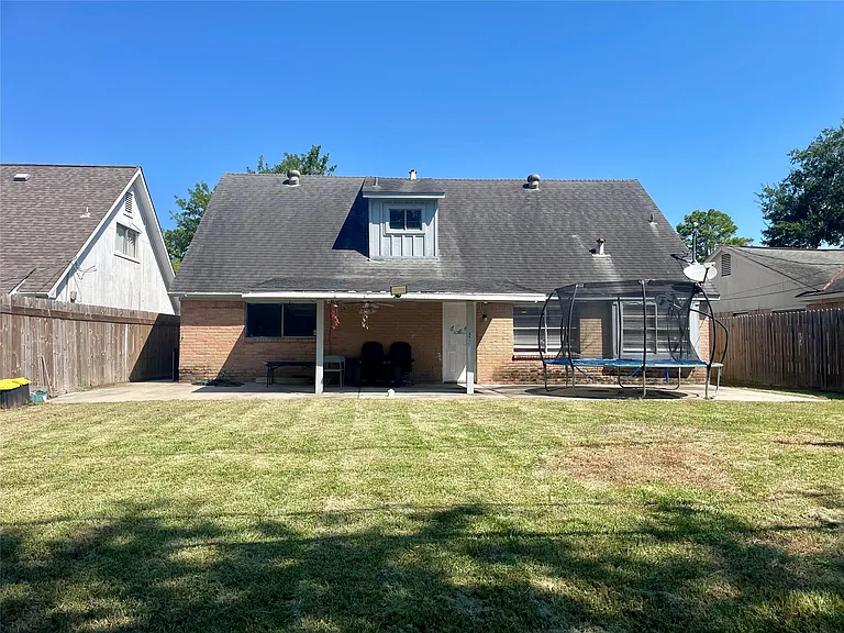 11615 Carvel Ln — Photo 13