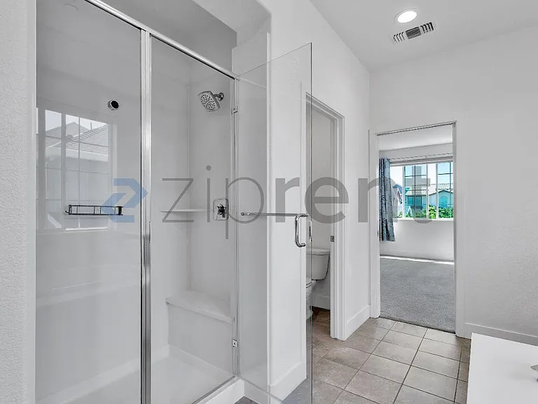 1483 S Barker St — Photo 33
