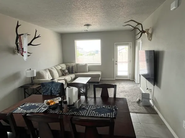 4823 Grizzly Peak Rd NE, Rio Rancho, NM 87144