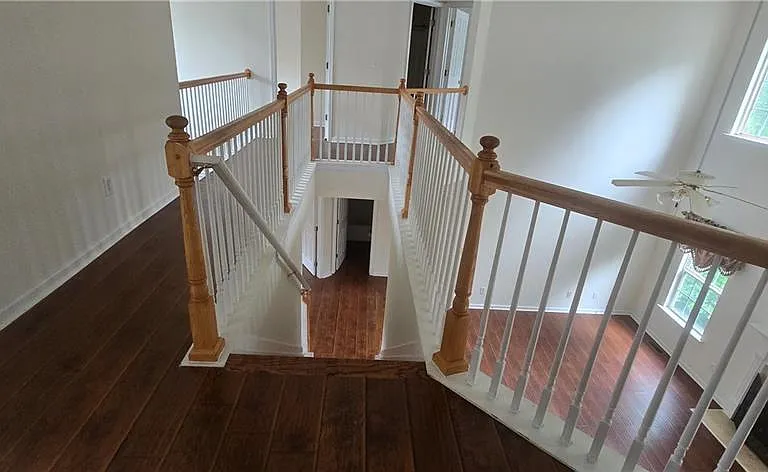 3811 Roxfield Dr — Photo 12