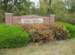 5410 Oak Creek Dr NE, Cedar Rapids, IA 52411