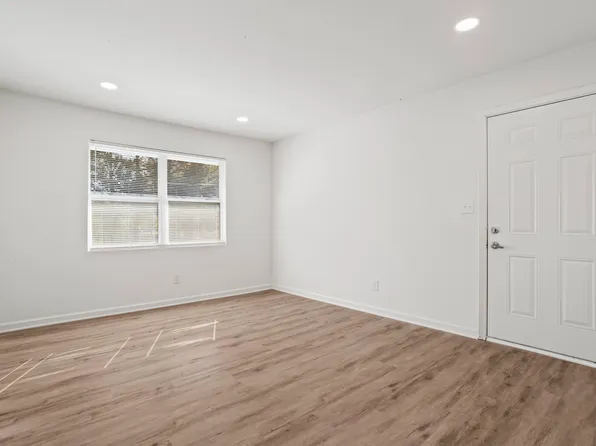 294 Penelope Dr NW, Atlanta, GA 30314