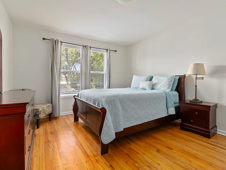 170 Jefferson St — Photo 13