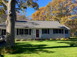 6 Lambeth Cir, Sandwich, MA 02563
