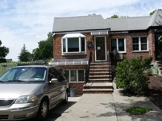 Sold by Coldwell Banker Phillips | media 4