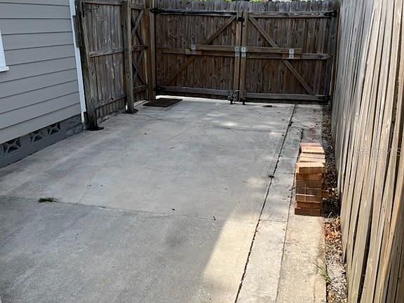5th image of 4810 2nd Ave N