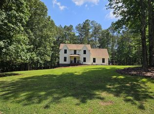 175 Forest Lake Dr, Fayetteville, GA 30215