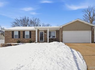 2268 Sunnyridge Dr, Arnold, MO 63010