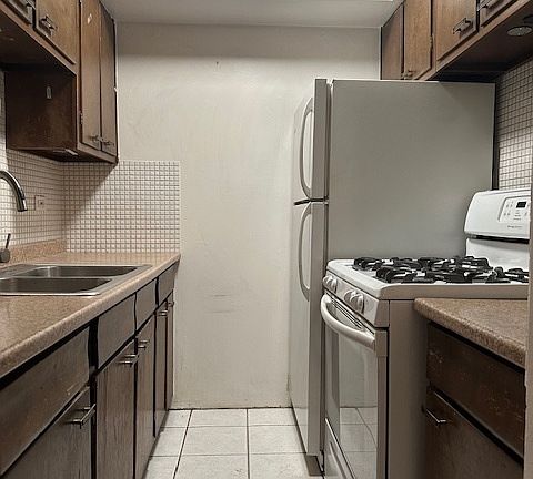 3rd image of 7840 W North Ave APT 4N