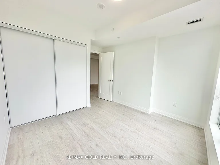 412 Silver Maple Rd #515 — Photo 22