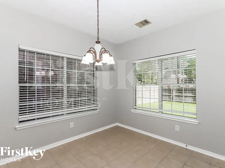 2540 Pelican Dr — Photo 5