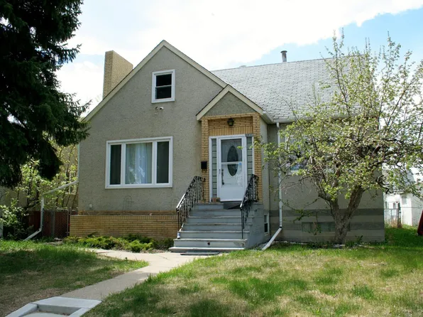 12436 75th St NW, Edmonton, AB T5B 2C2