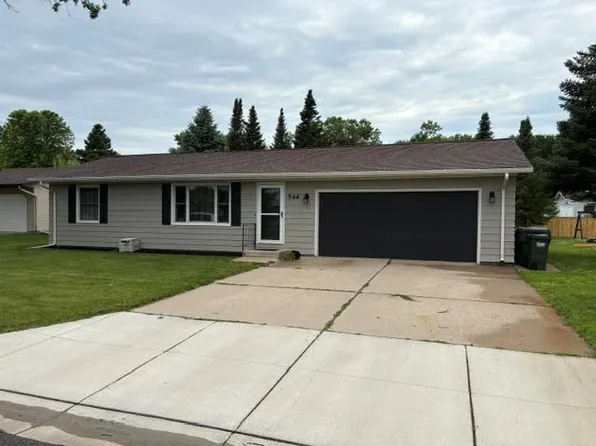944 Sunset St SW, Hutchinson, MN 55350