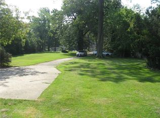 37781 Lake Shore Blvd, Eastlake, OH 44095