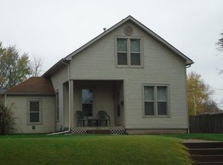 1202 Isett Ave, Muscatine, IA 52761