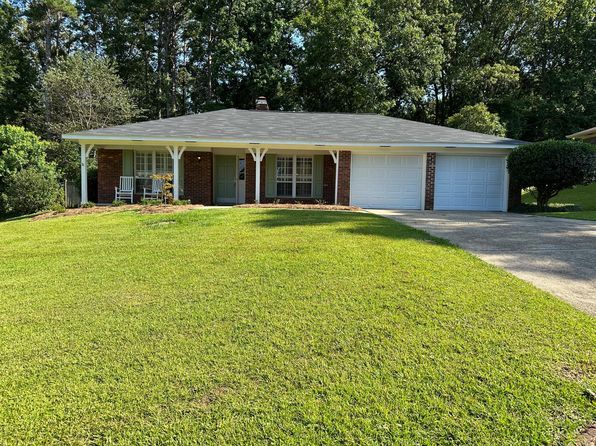 1605 61st Ct, Meridian, MS 39305