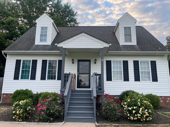 771 Lake Caroline Dr