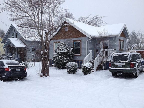 2nd image of 1903 Harney St