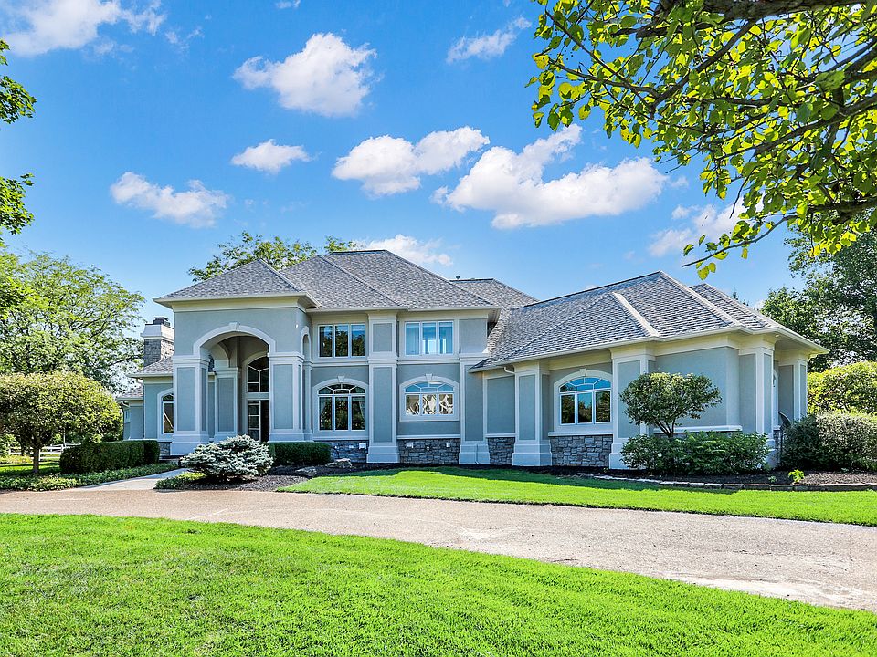 1st image of 15909 Oak Park Ct