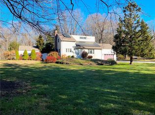 26 Hyde Park Rd, North Franklin, CT 06254