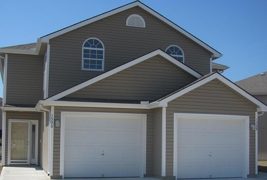 1st image of 1528 SW Shelby Dr #3B