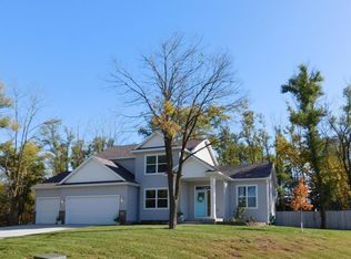 750 Cedar Point Ln SE, Oronoco, MN 55960