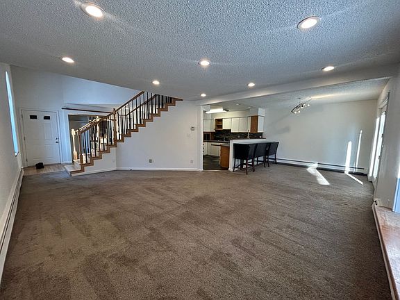 3rd image of 163 Carlyle Way