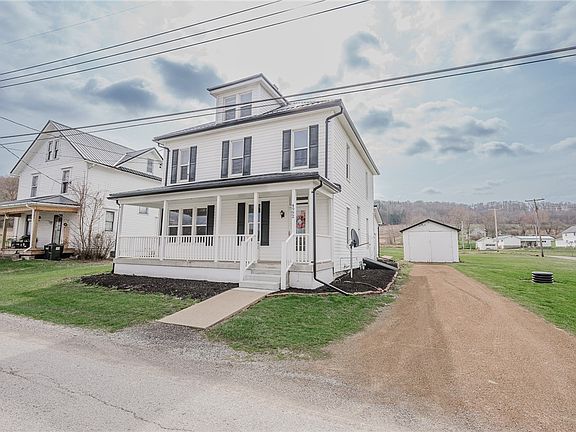 3rd image of 4992 Richmond Rd