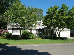 28 Laurelhurst Dr, Brick, NJ 08724