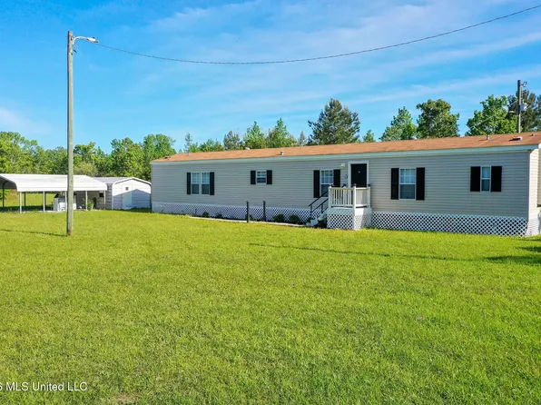 25 Bryan Cir, Picayune, MS 39466