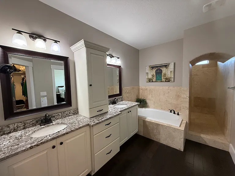 592 N Hills Ct — Photo 51