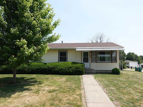 2nd image of 1631 Oriole Dr