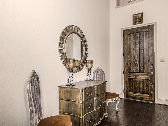 5th image of 2105 Arrowood Glen Dr