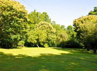 6449 Polly Ln, Signal Mountain, TN 37377