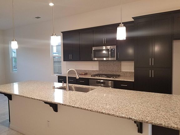 5th image of 160 Lily Bay Cir