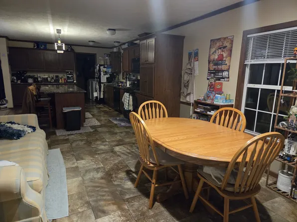 11324 Chalet St #281, Allendale, MI 49401