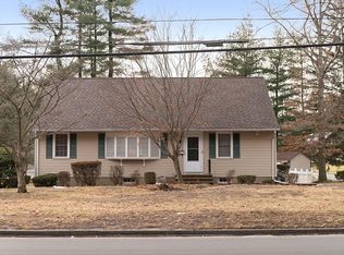 31 S Little Tor Rd, New City, NY 10956