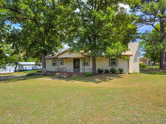 3rd image of 415641 E 1094th Rd