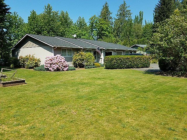 1st image of 10236 42nd Ave NE #B