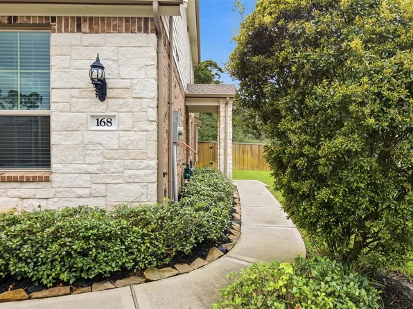 168 Skybranch Dr, Conroe, TX 77304