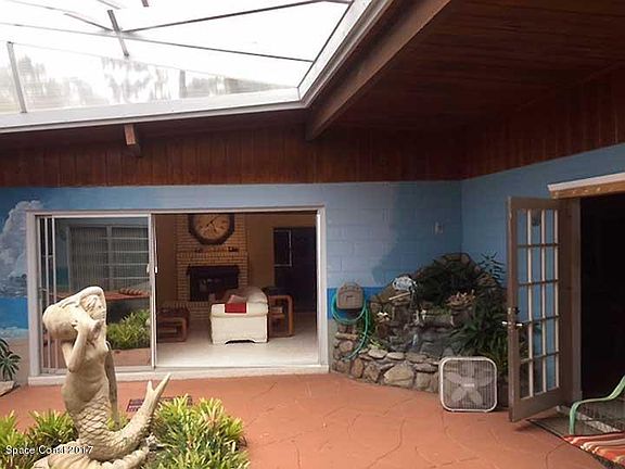 4th image of 102 Hillcrest Ave