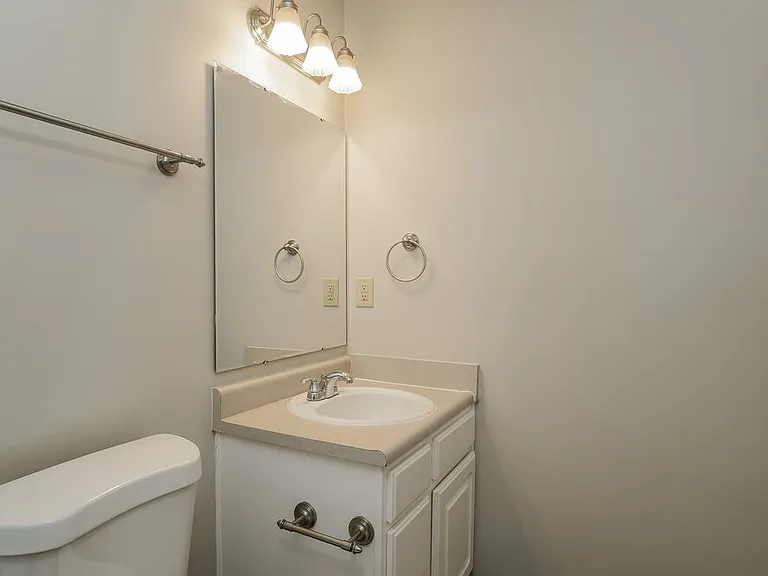 6452 Oyster Key Ln — Photo 11