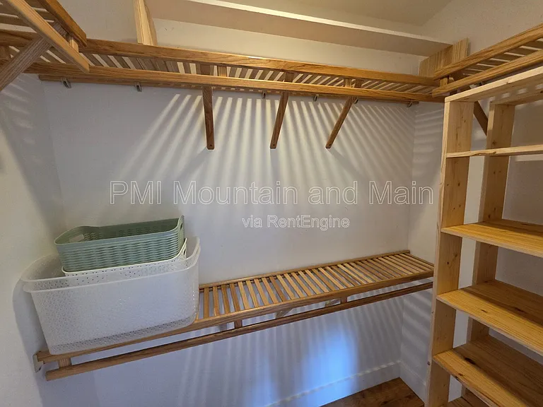 156 Bradley St — Photo 30