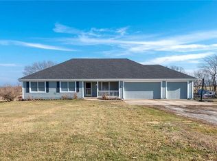 20621 S Raffurty Rd, Pleasant Hill, MO 64080