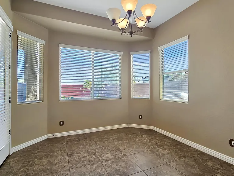13637 S 175th Dr — Photo 18