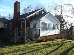 101 Old Spruce St., Fairlea, WV 24902