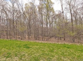 505 Bluebird Trl, Ortonville, MI
