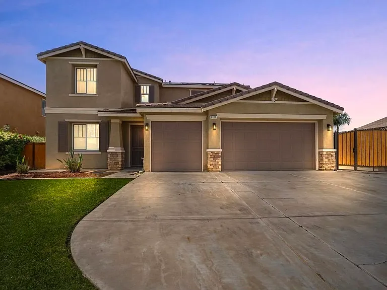 6107 Shasta Daisy Way — Photo 3