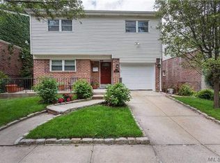 1640 202nd St, Bayside, NY 11360