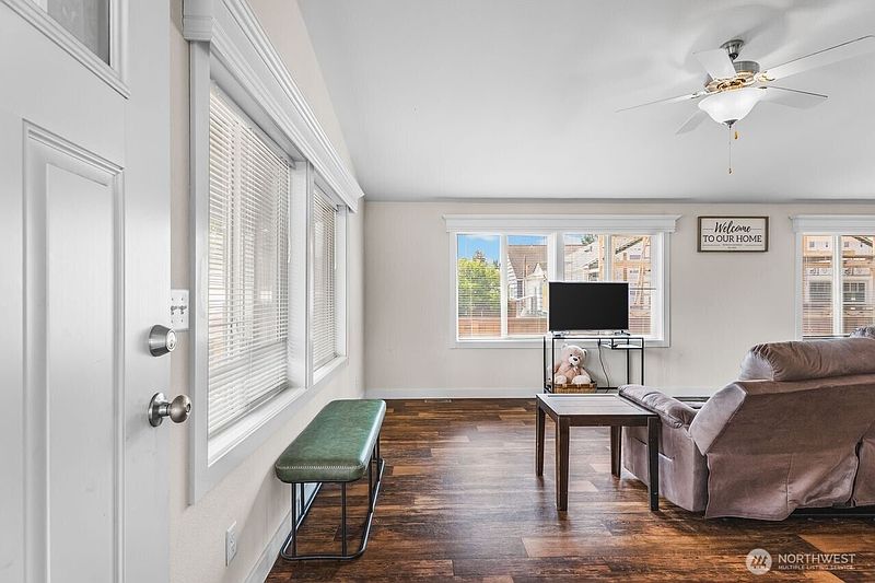 3rd image of 120 L Street SE